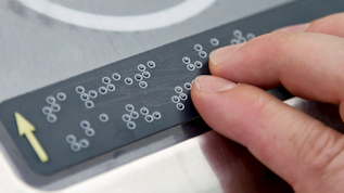 verweist auf: Erklärung über die Barriere-Freiheit (leer) (verweist auf: Erklärung über die Barriere-Freiheit)